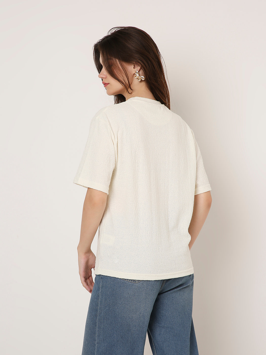 Off-White Textured Casual Half-Sleeve Top