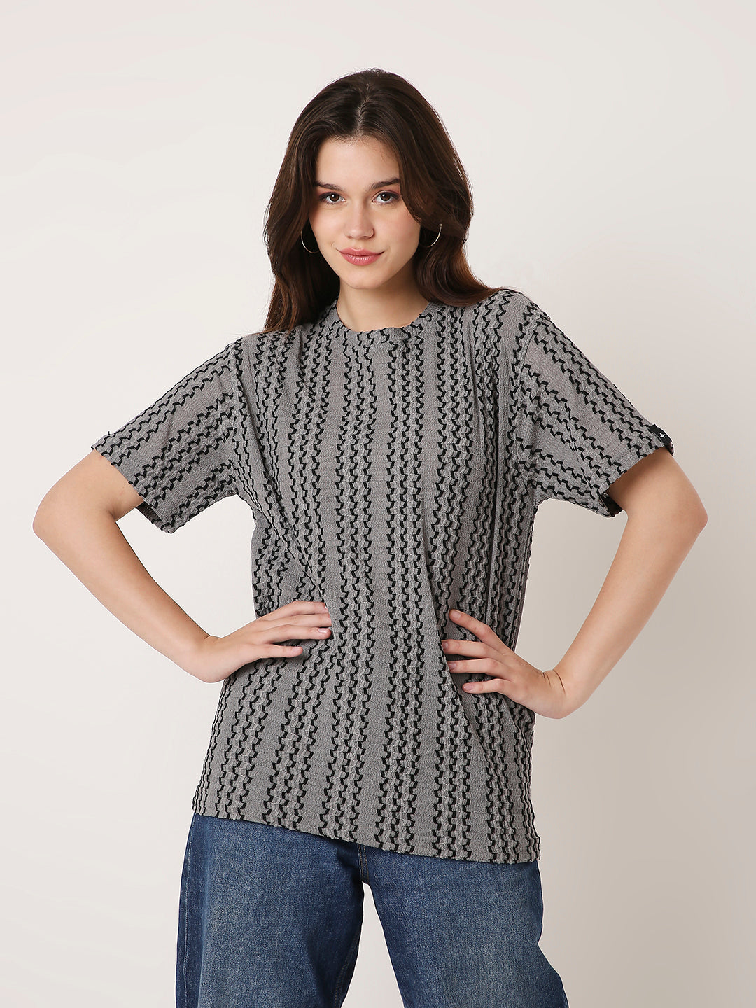 ABSTRACT PATTERNED CREW NECK BOYFRIEND T-SHIRT