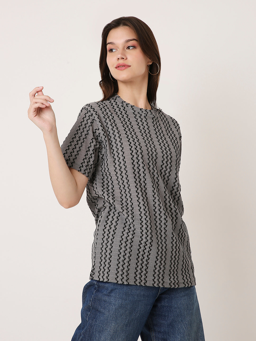 ABSTRACT PATTERNED CREW NECK BOYFRIEND T-SHIRT