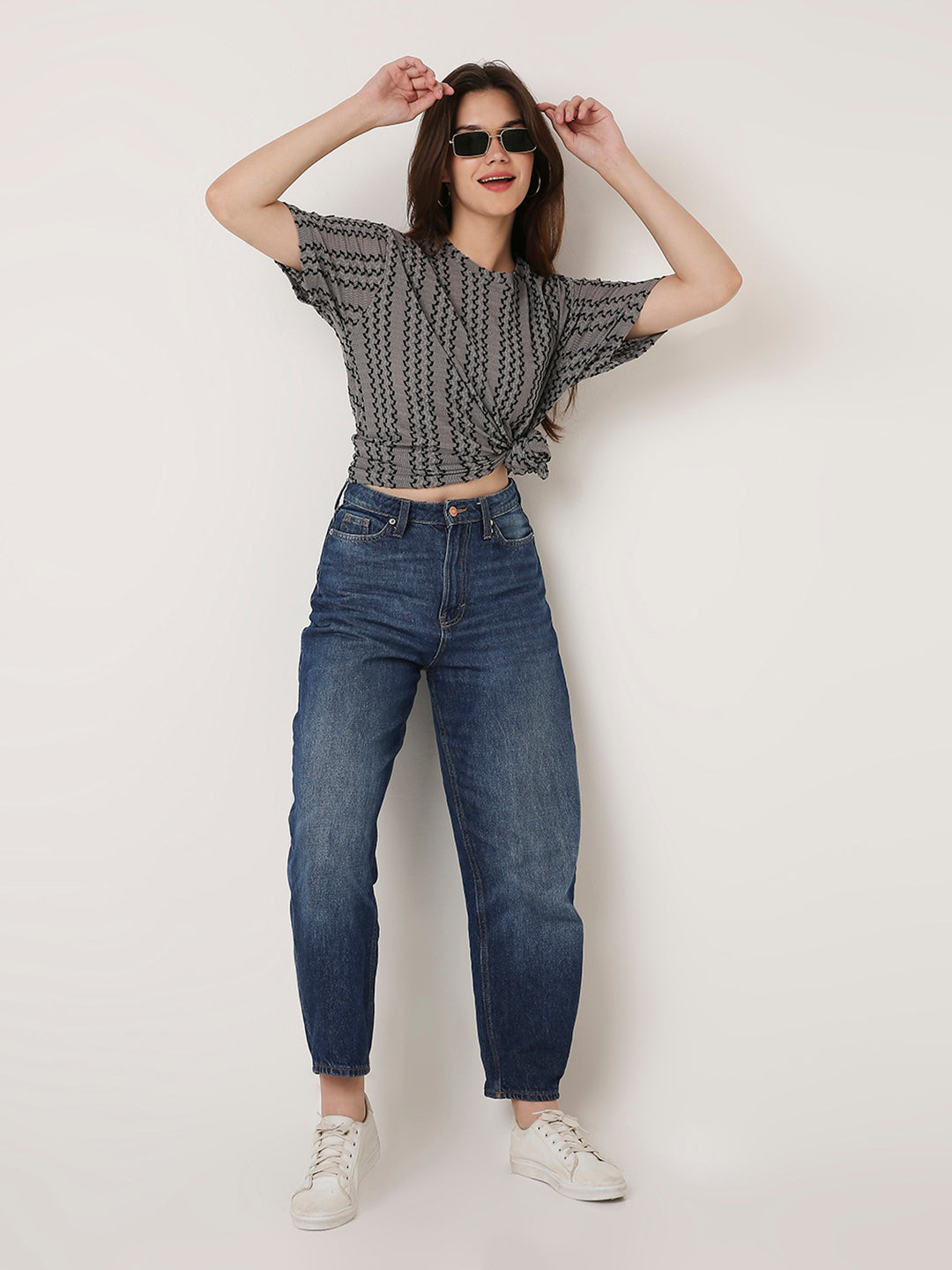 ABSTRACT PATTERNED CREW NECK BOYFRIEND T-SHIRT