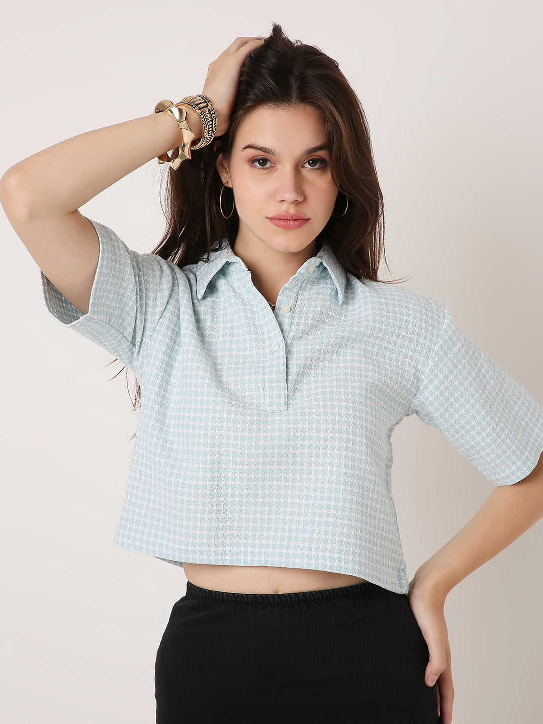 CHIC STRUCTURED BUTTON-DOWN CROPPED POLO