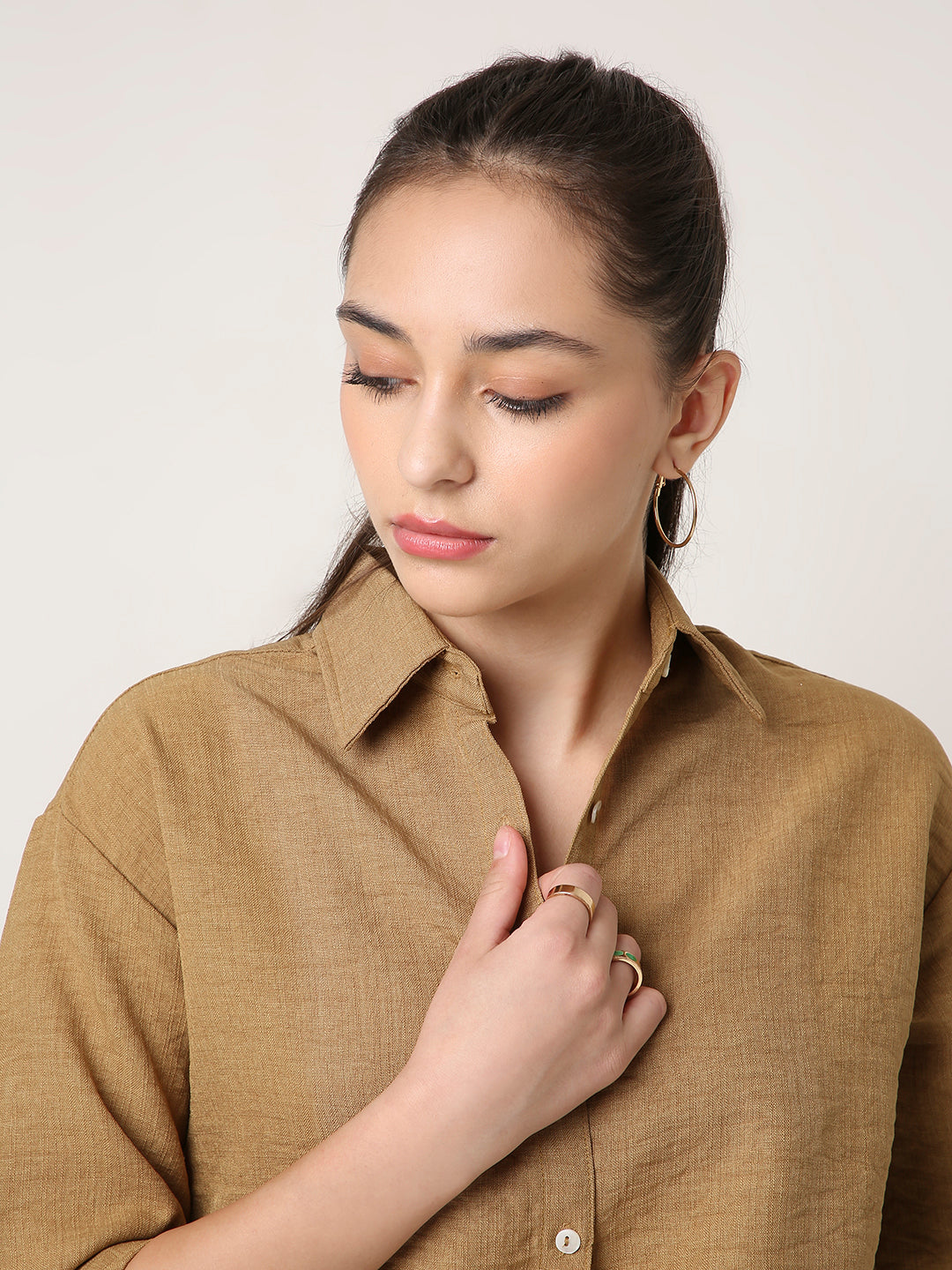 MUSTARD STRUCTURED COMFORT SHIRT