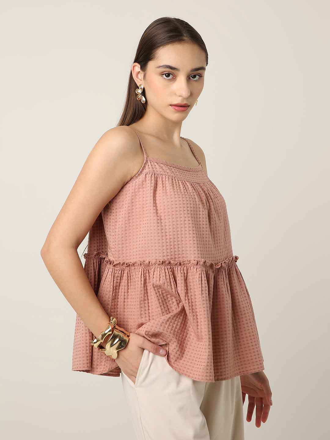 PEACH TEXTURED SPAGHETTI STRAP LAYERED TOP