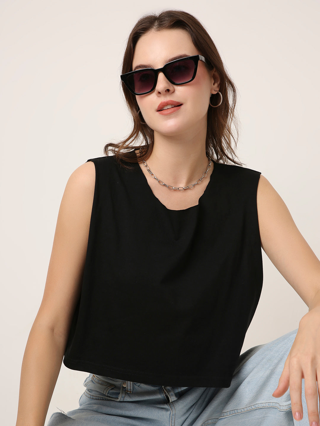 BLACK Sleeveless Crop Top