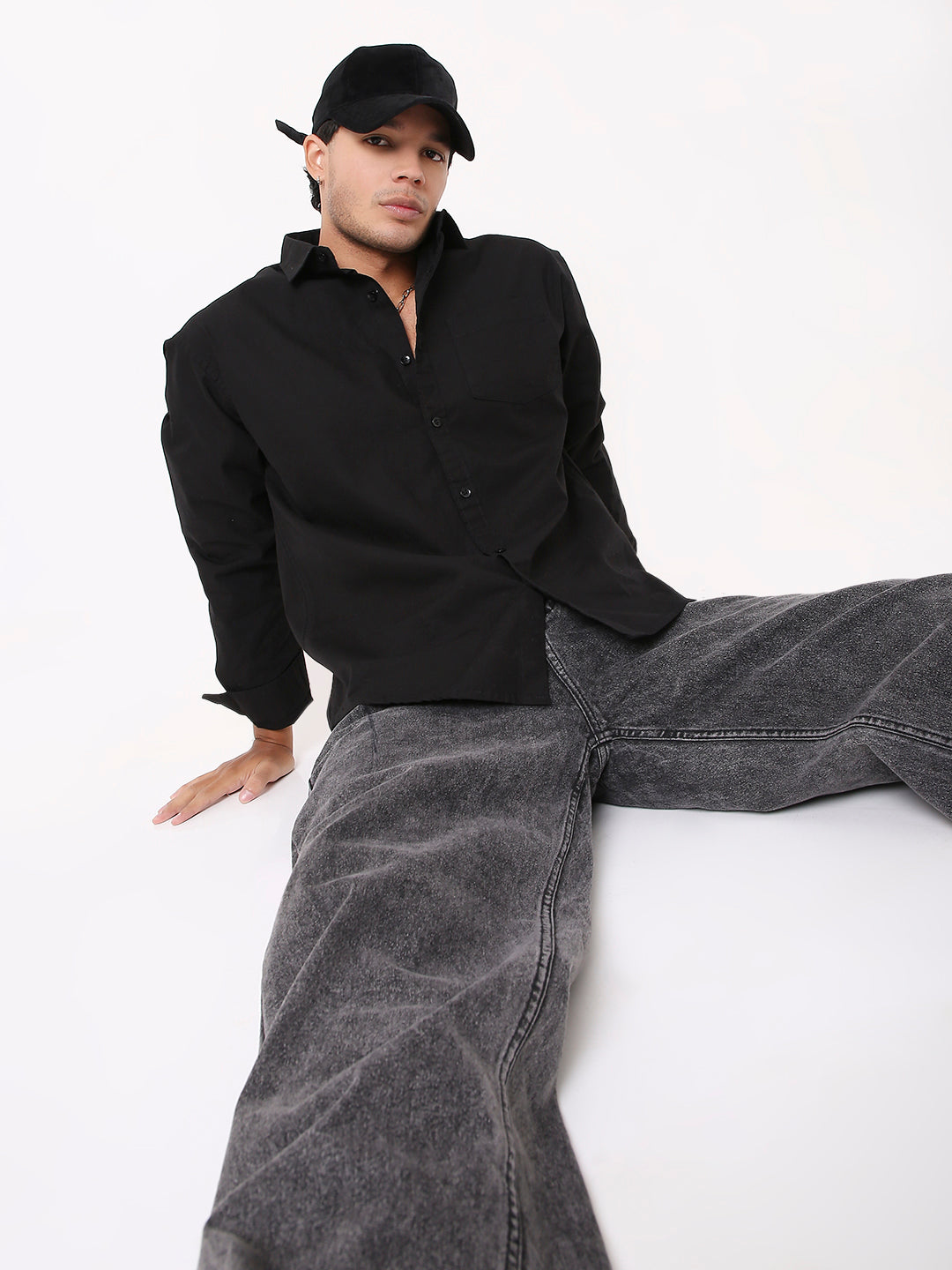 BLACK ESSENTIAL OXFORD SHIRT