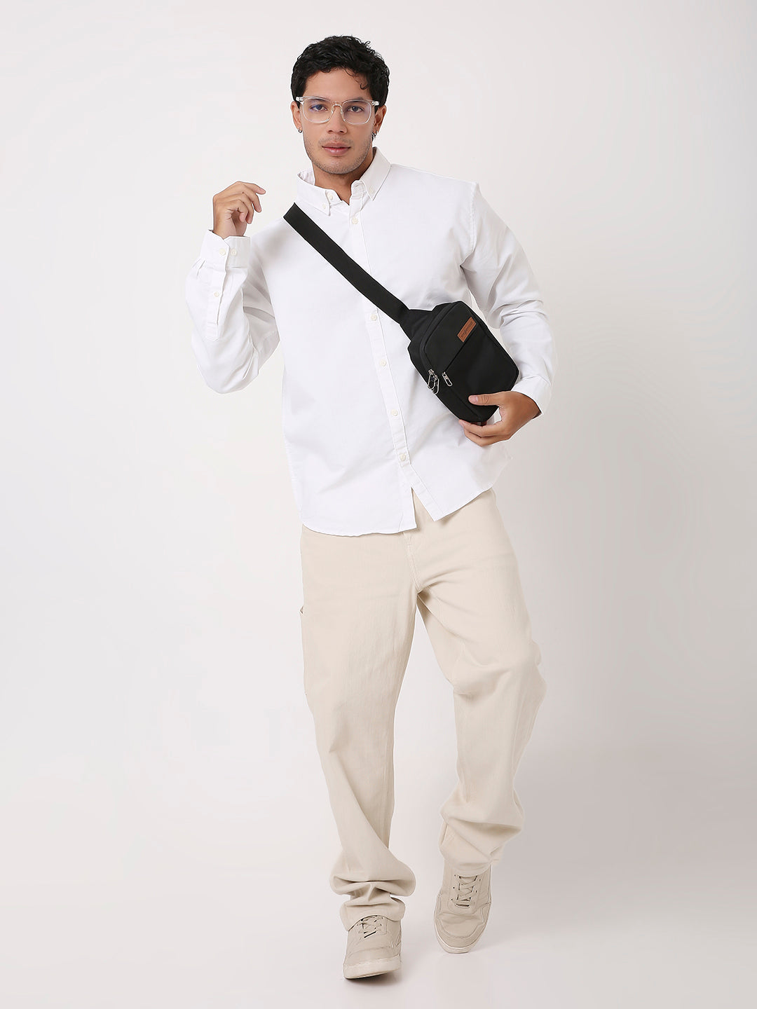 WHITE ESSENTIAL OXFORD SHIRT