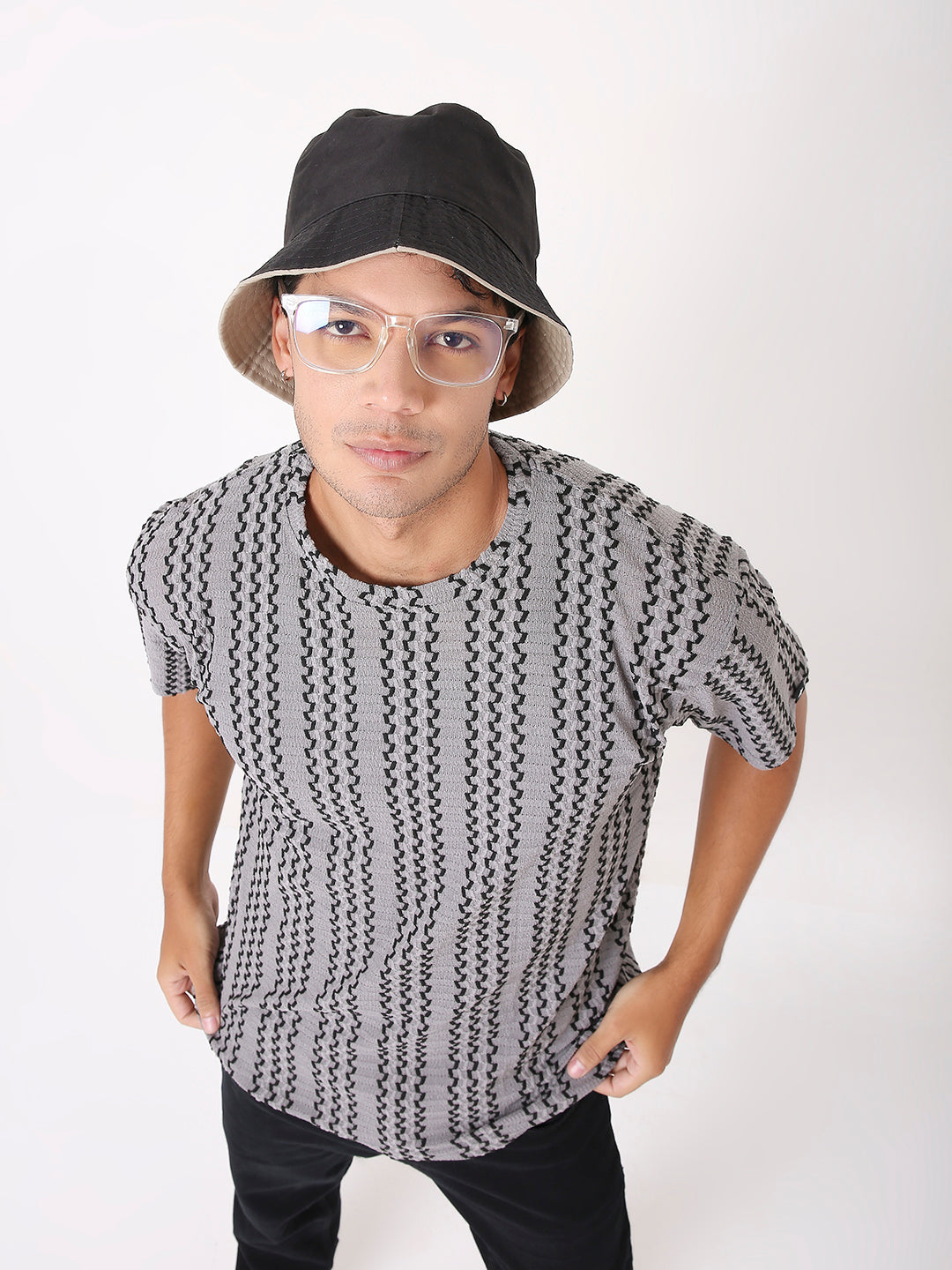 UNISEX TEXTURED SHORT SLEEVE PATTERNED T-SHIRT FOR MEN