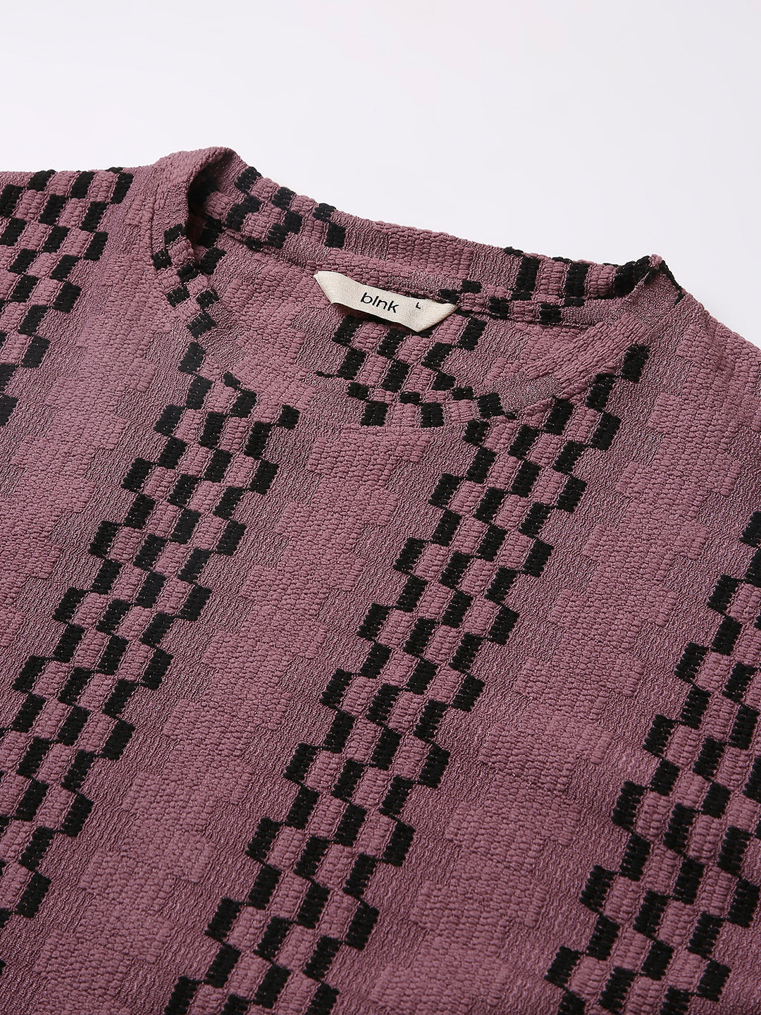 PLUM STRIPED PATTERNED TSHIRT