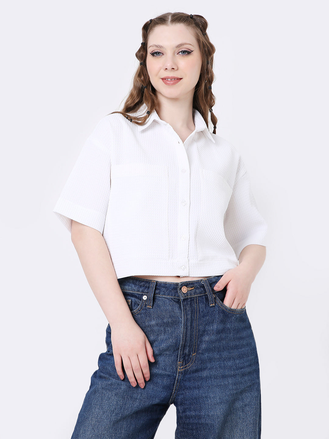 WHITE TEXTURED CROPPED SHIRT