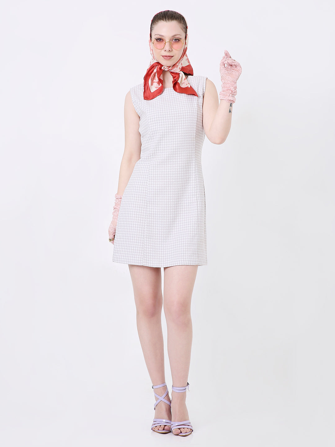 MAUVE & WHITE TEXTURED CHECK SLEEVELESS SHORT DRESS