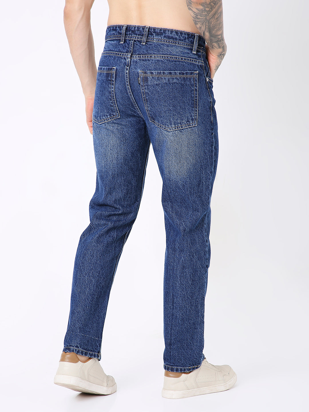 MEN CLASSIC MID BLUE WASH STRAIGHT-LEG DENIM JEANS
