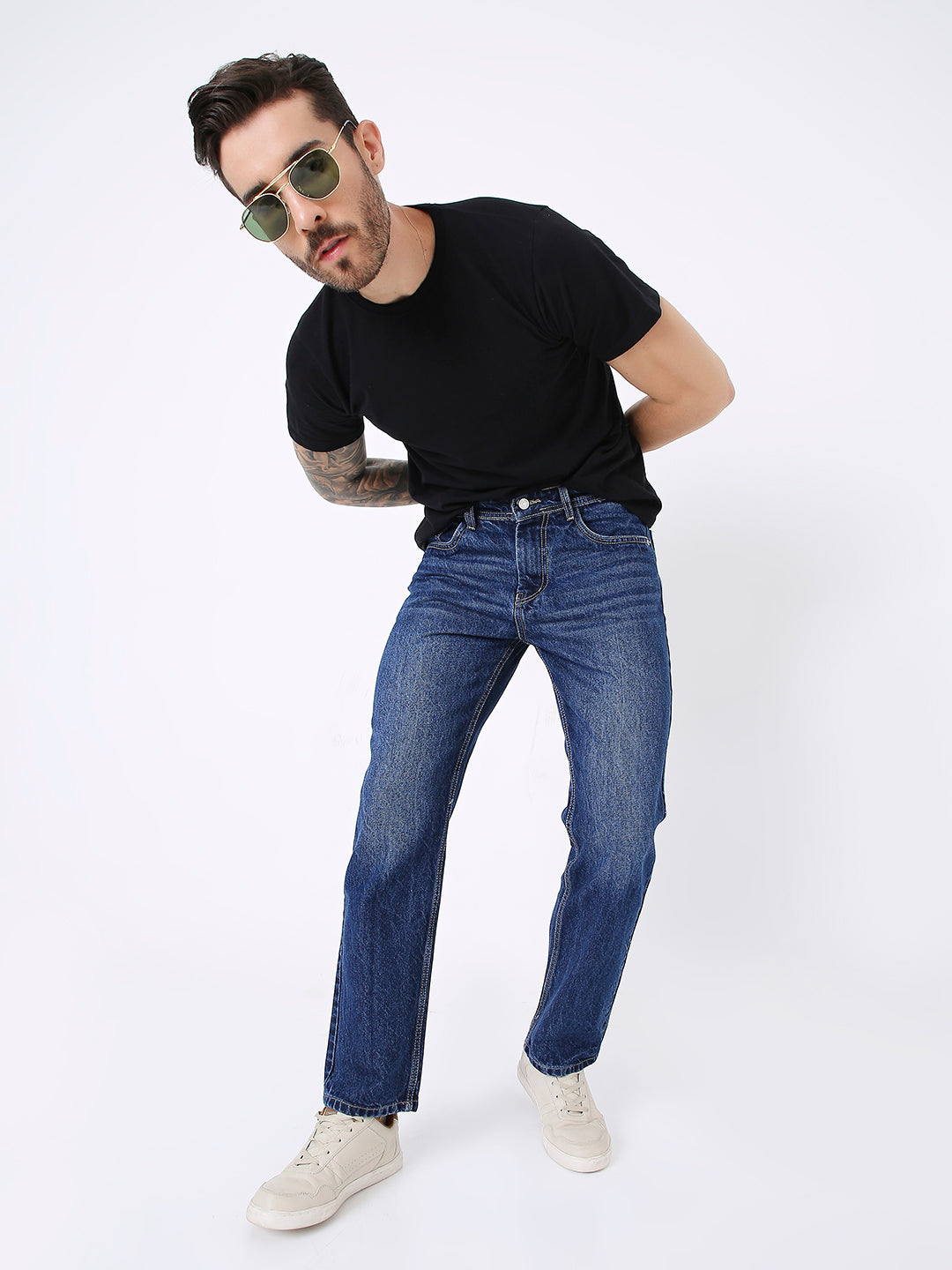 MEN CLASSIC MID BLUE WASH STRAIGHT-LEG DENIM JEANS