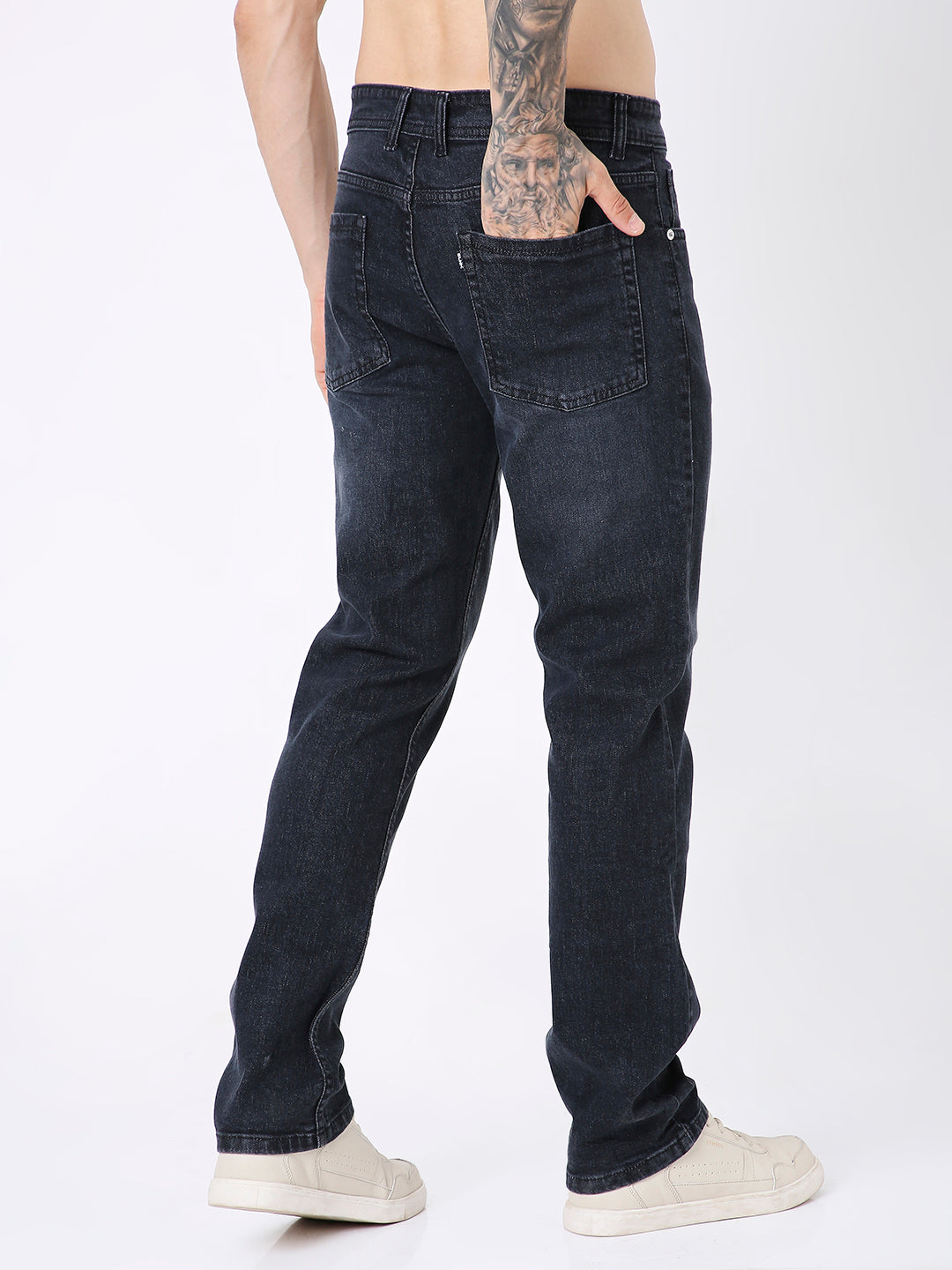 MEN MID BLACK STRAIGHT FIT DENIM JEANS