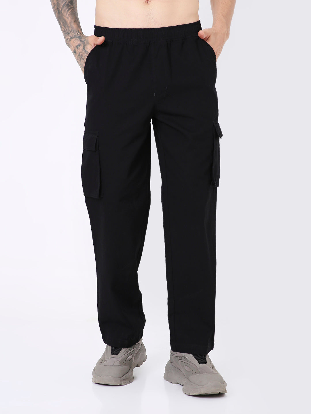 BLACK ESSENTIAL  5 POCKET CARGO PANTS