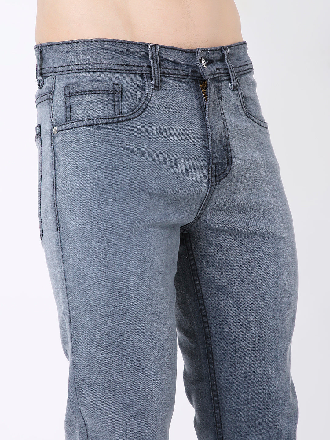 MEN MID LIGHT WASH BLACK STRAIGHT FIT DENIM JEANS
