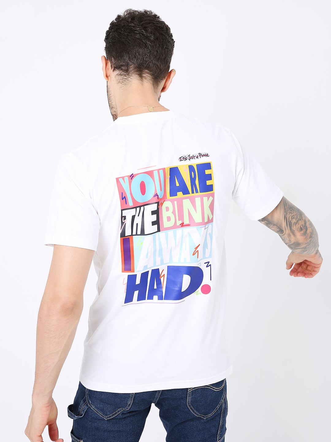 RELAXED FIT WHITE PRINTED TSHIRT