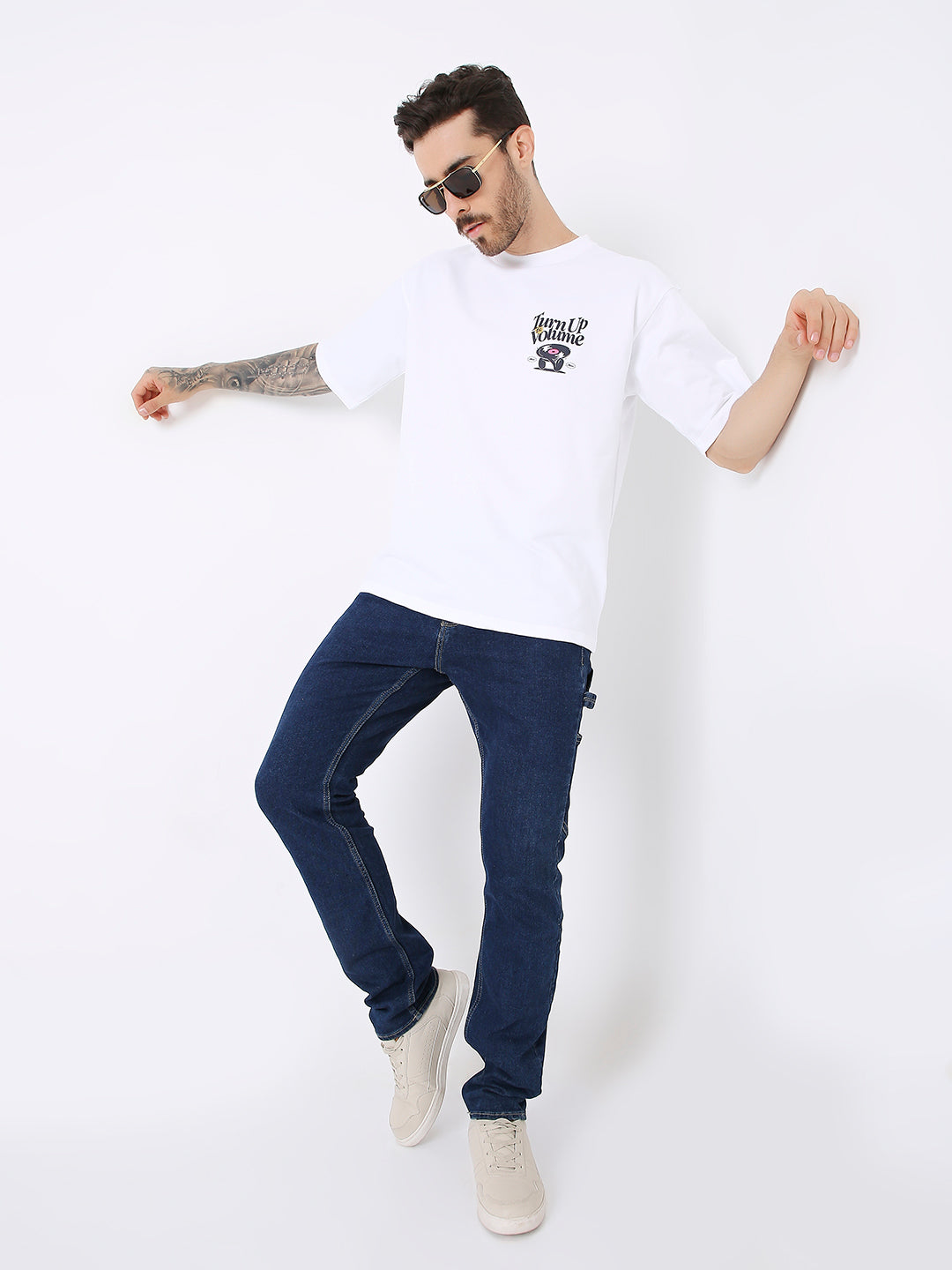 OVERSIZE WHITE PRINTED TSHIRT