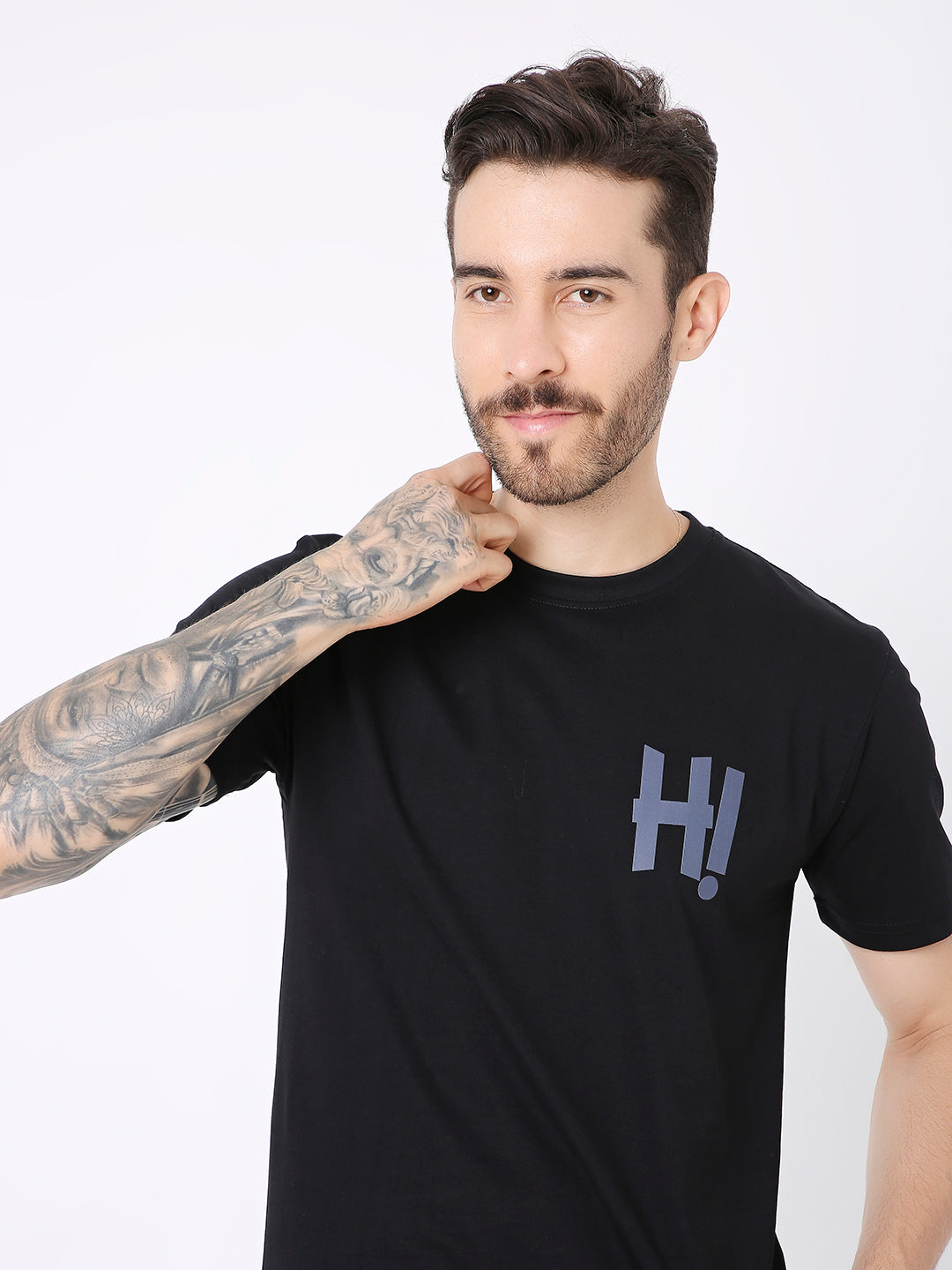 RELAXED FIT BLACK PRINTED TSHIRT