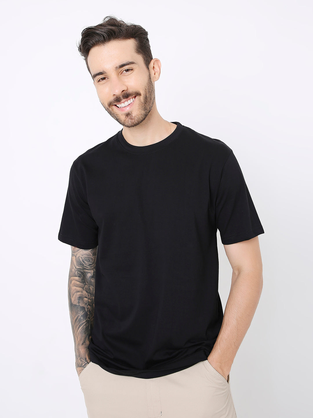 UNISEX RELAXED FIT BLACK SOLID TSHIRT