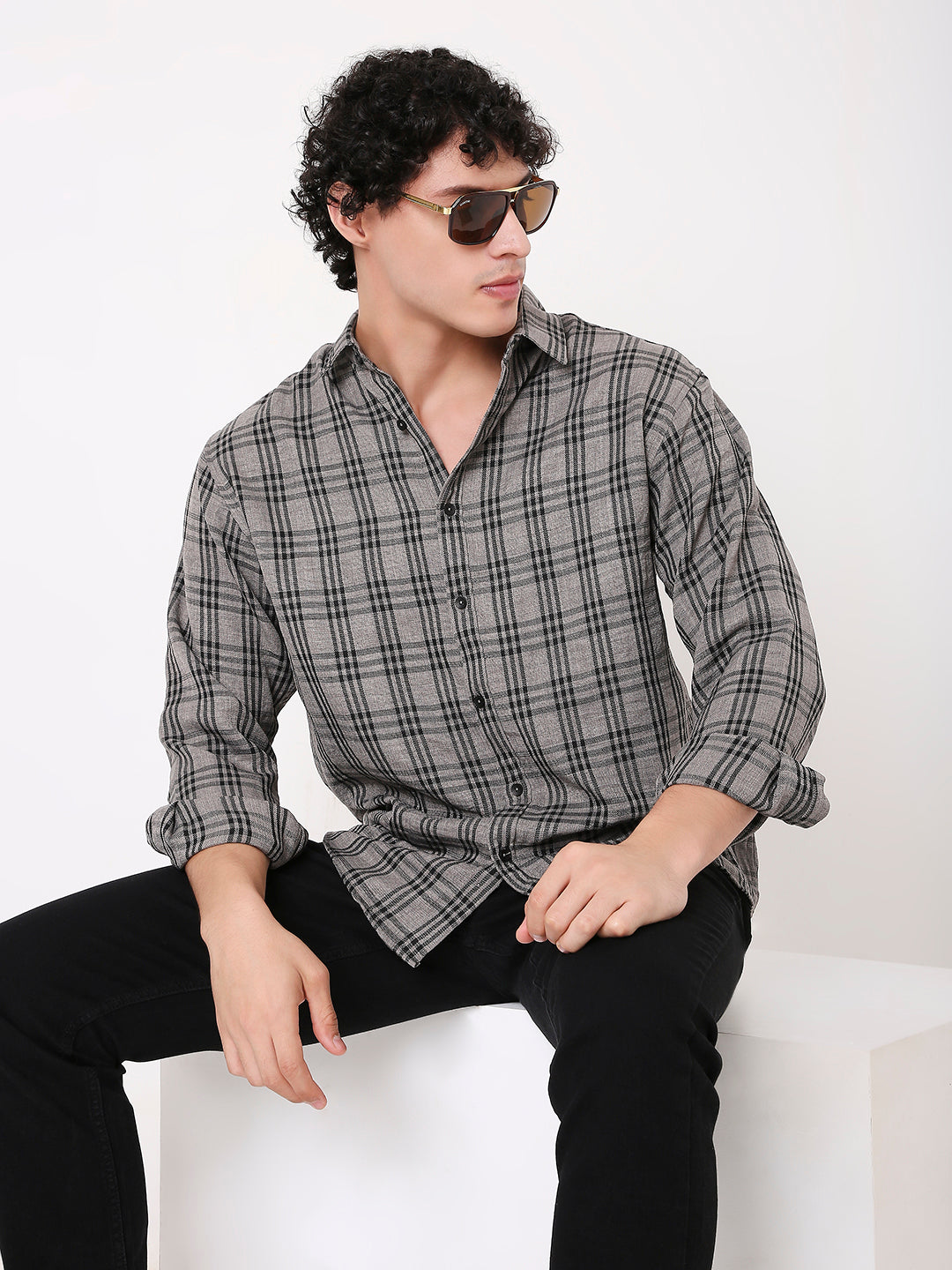 MEN'S CLASSIC FIT GREY CHECKED SHIRT