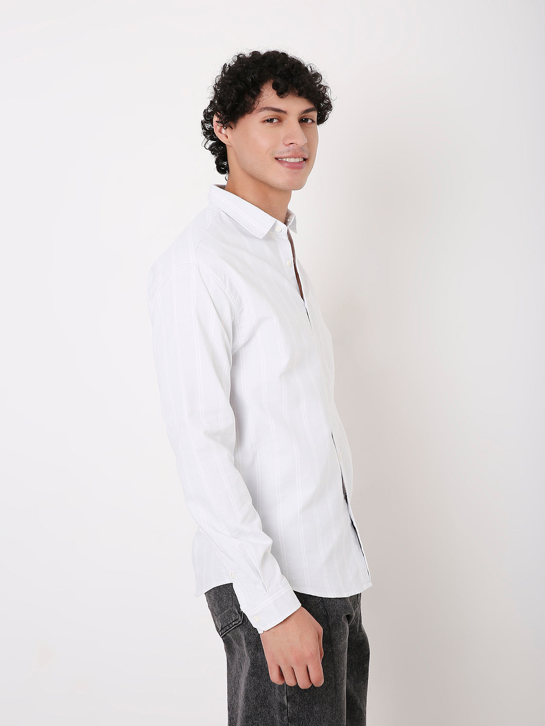 LIGHT GRAY OXFORD STRIPED SHIRT