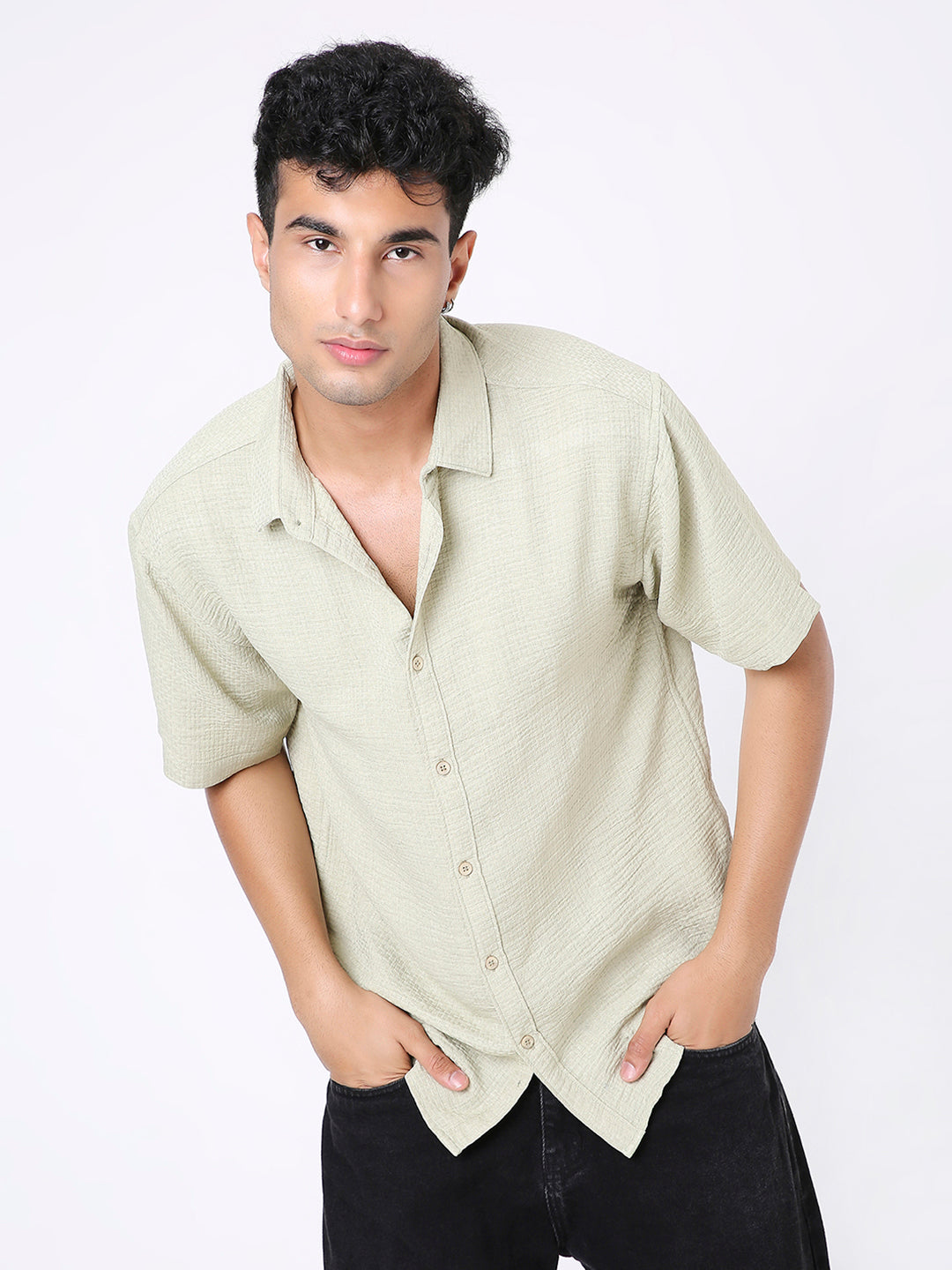 OLIVE TEXTURED SHORT SLEEVE SHIRT