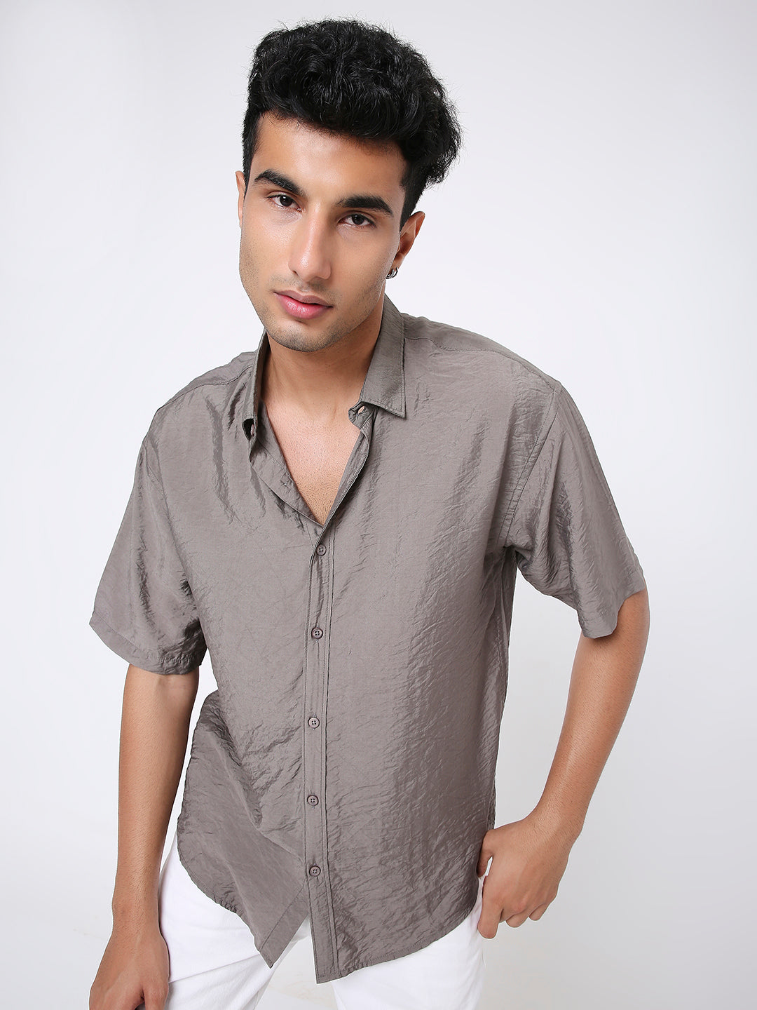 ESSENTIAL KHAKI SOLID SHIRT