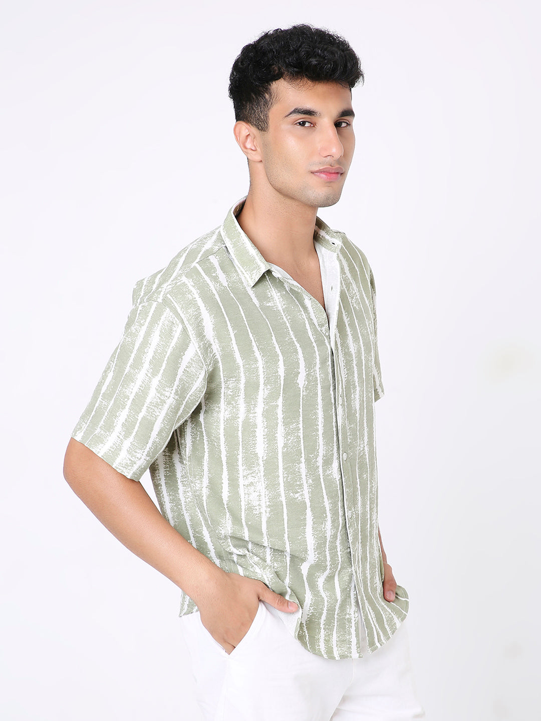 OLIVE PRINTED SHORT SLEEVE SHIRT